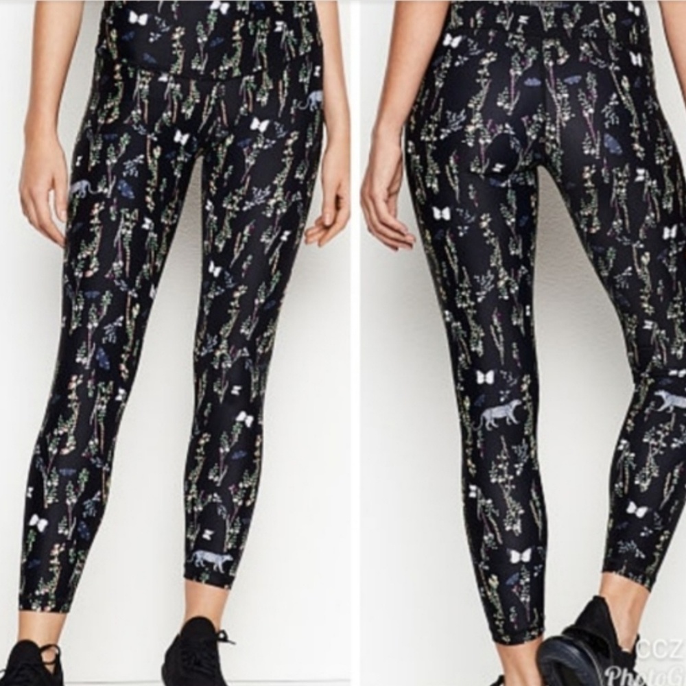 Victoria's Secret Sport Leggings New